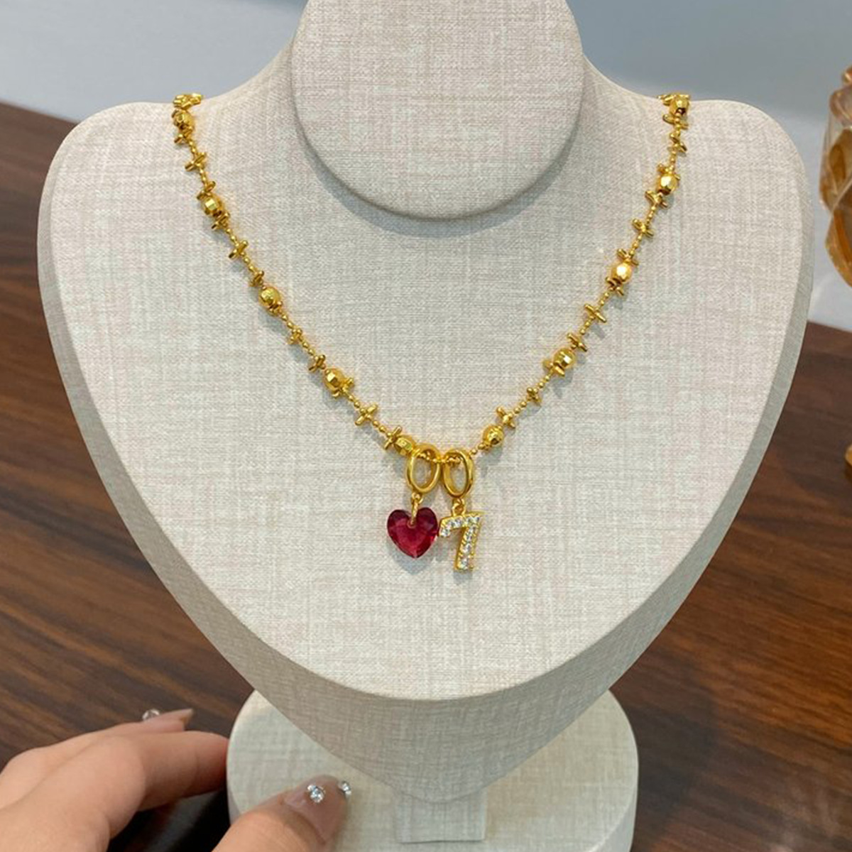 Kalung liontin bentuk hati ang - Vintage Fashion Tiktok ulasan dan harga