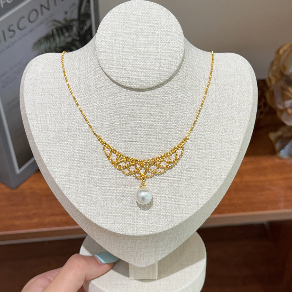 Kalung rantai sweater warna em - Vintage Fashion Tiktok ulasan dan harga