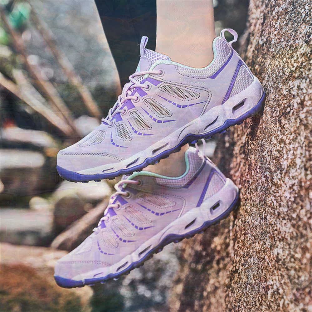 Sepatu Tenis Perak Ujung Bulat - Vintage Fashion Outfits Men ulasan dan harga